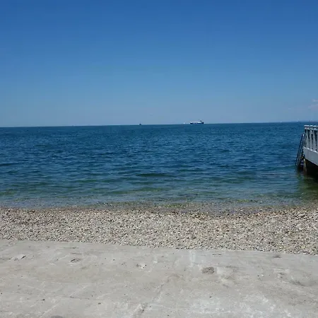 Bea With Free Bike And Bike Storage Koper