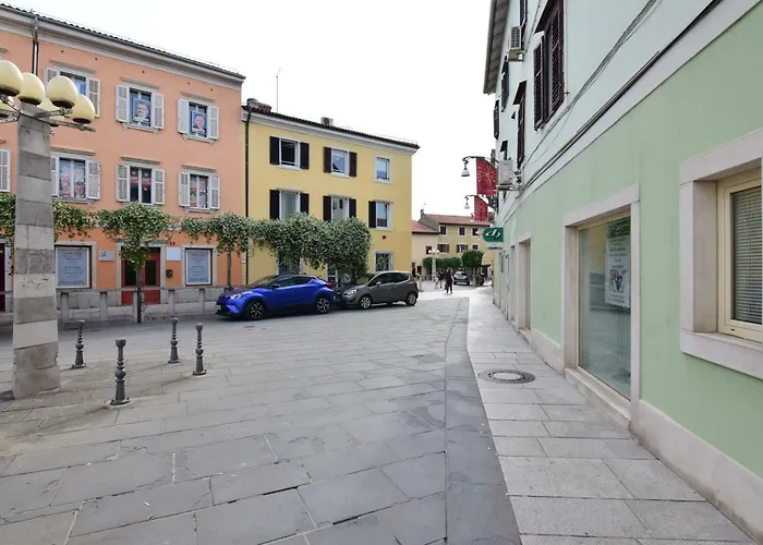 Appartement Bea With Free Bike And Bike Storage Koper