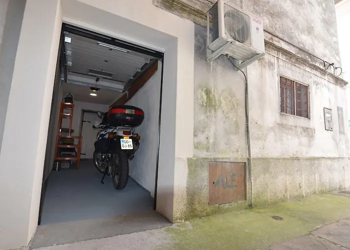 Bea With Free Bike And Bike Storage *